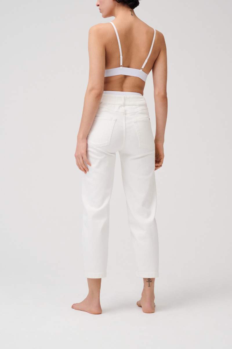 Item M6 Cropped High Rise Denim Valentinstagsangebot