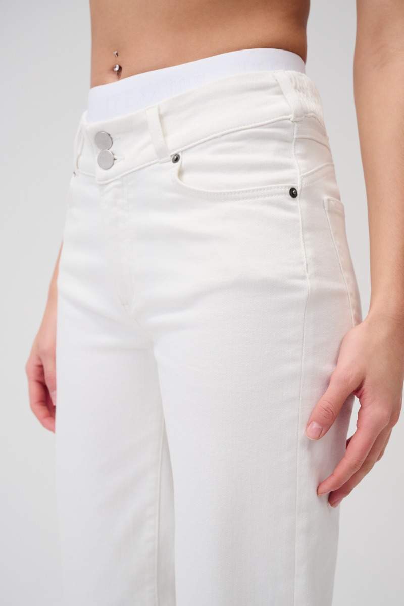 Item M6 Cropped High Rise Denim Valentinstagsangebot