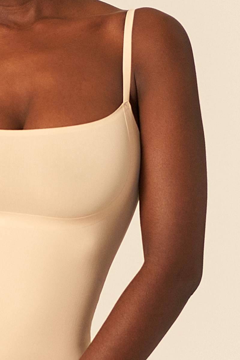 Item M6 Mama Strappy Top Exklusive Angebote