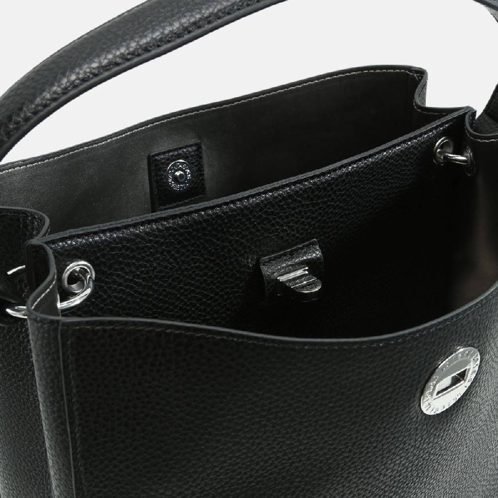 L. Credi Carla Hobo schwarz 2025