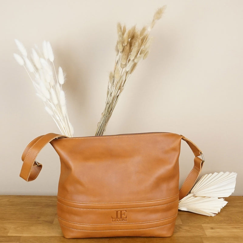 Leconi Umhängetasche Ledertasche Damentasche Leder cognac LE0064 Outlet