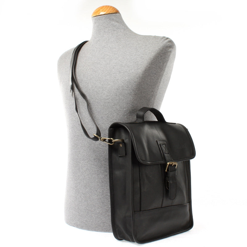 Leconi B-Ware Umhängetasche Freizeittasche Herren Damen Hochformat Leder schwarz LE3052 Begrenzt auf 3 Tage