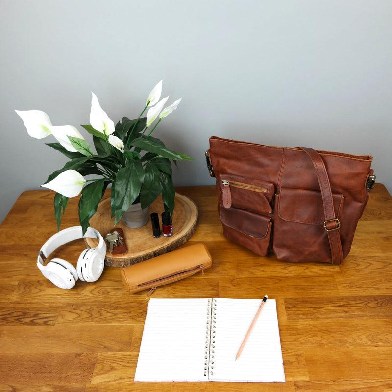 Leconi Schultertasche Umhängetasche Ledertasche Leder braun LE0039 Vierteljährliche Förderung