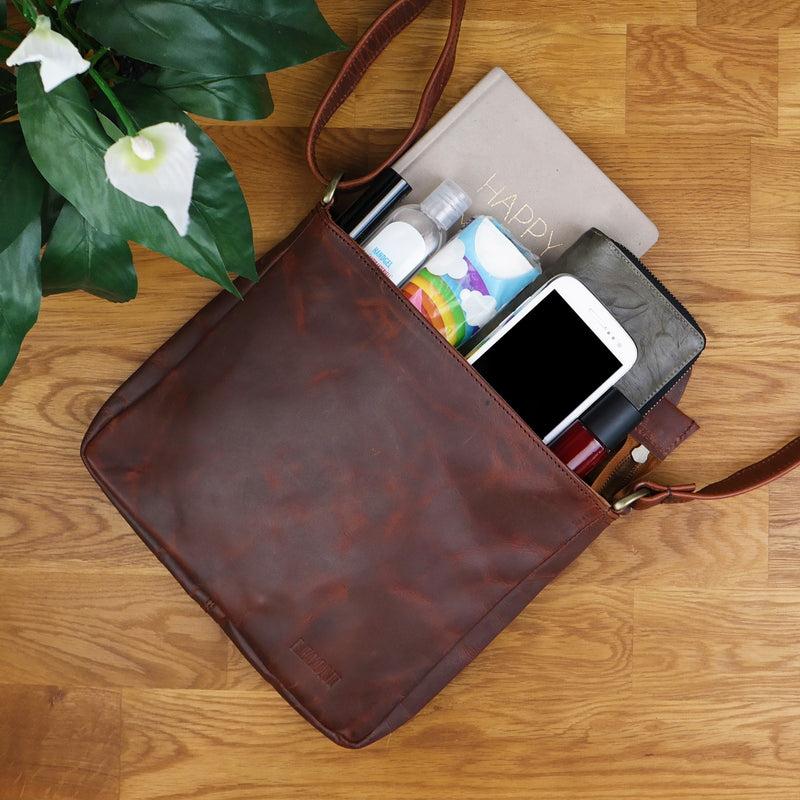 Leconi Umhängetasche Schultertasche Freizeittasche Leder braun LE3058 Speichern exportieren