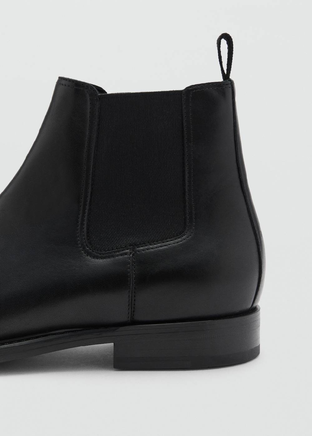﻿Mango Chelsea Boots aus poliertem Leder Limitierter Zeitrabatt