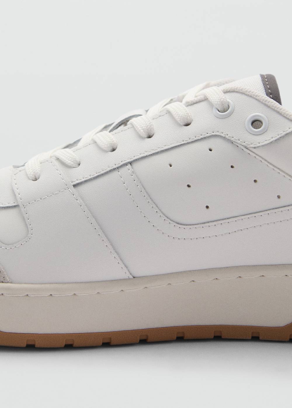 Mango Sneakers mit kontrastierenden Lederdetails Vatertagsangebot