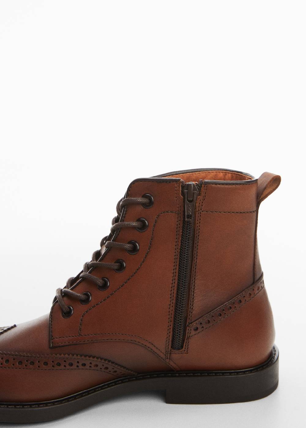 Mango Lederstiefelette mit Stanzdetails Tägliche Deals