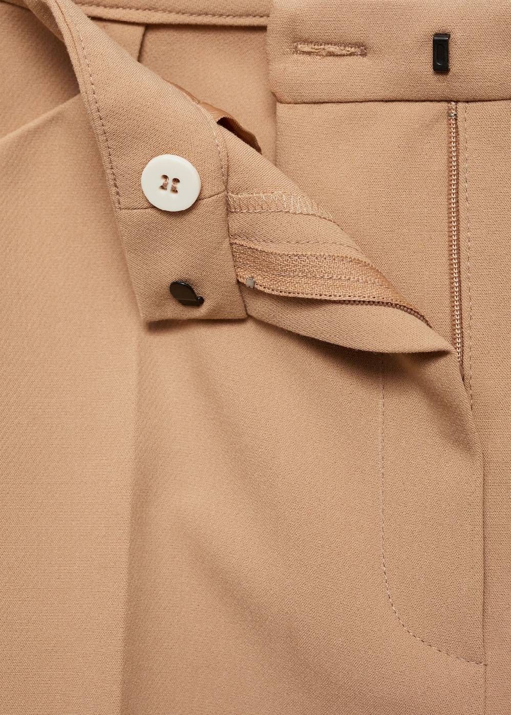 Mango Wideleg-Bundfaltenhose Speichern exportieren