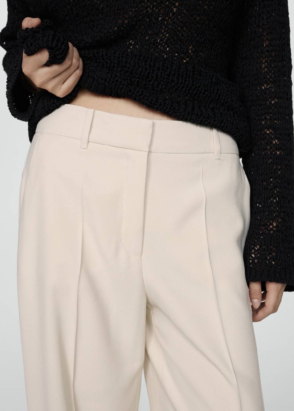 Mango Wideleg-Bundfaltenhose Fabrikpreis
