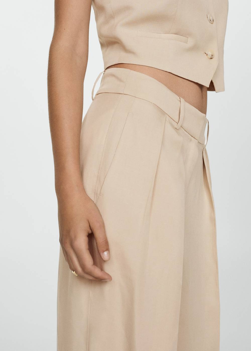 Mango Wideleg-Hose aus Lyocell Vatertagsangebot