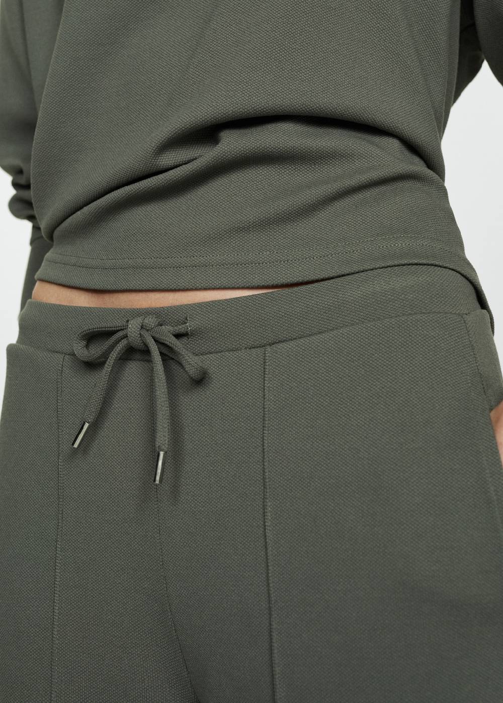 Mango Jogger Pants mit Nähten Blitzangebot