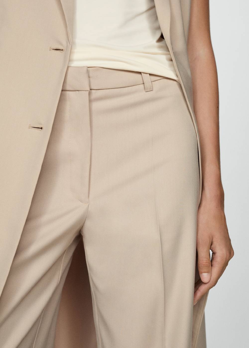 Mango Gerade Bundfaltenhose Saisonale Angebote