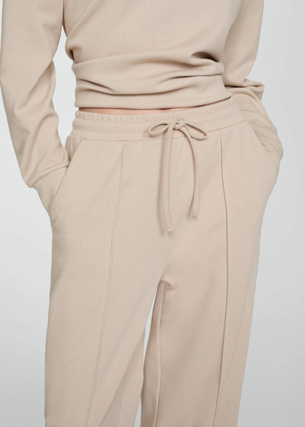 Mango Gerade Hose mit Nähten Begrenzte Freigabe