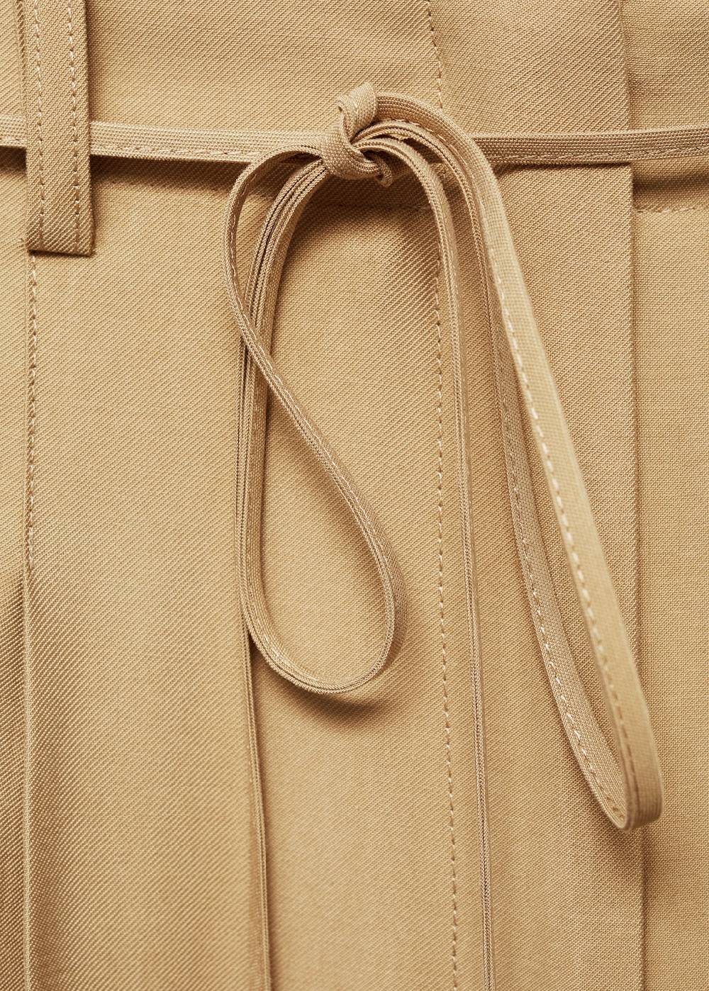 Mango Wideleg-Hose mit Stretchbund Vierteljährliche Förderung