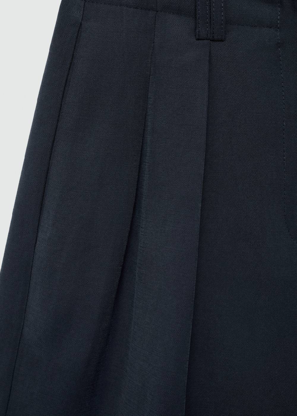 Mango Bundfaltenshorts mit mittlerer Bundhöhe Super Rabatt