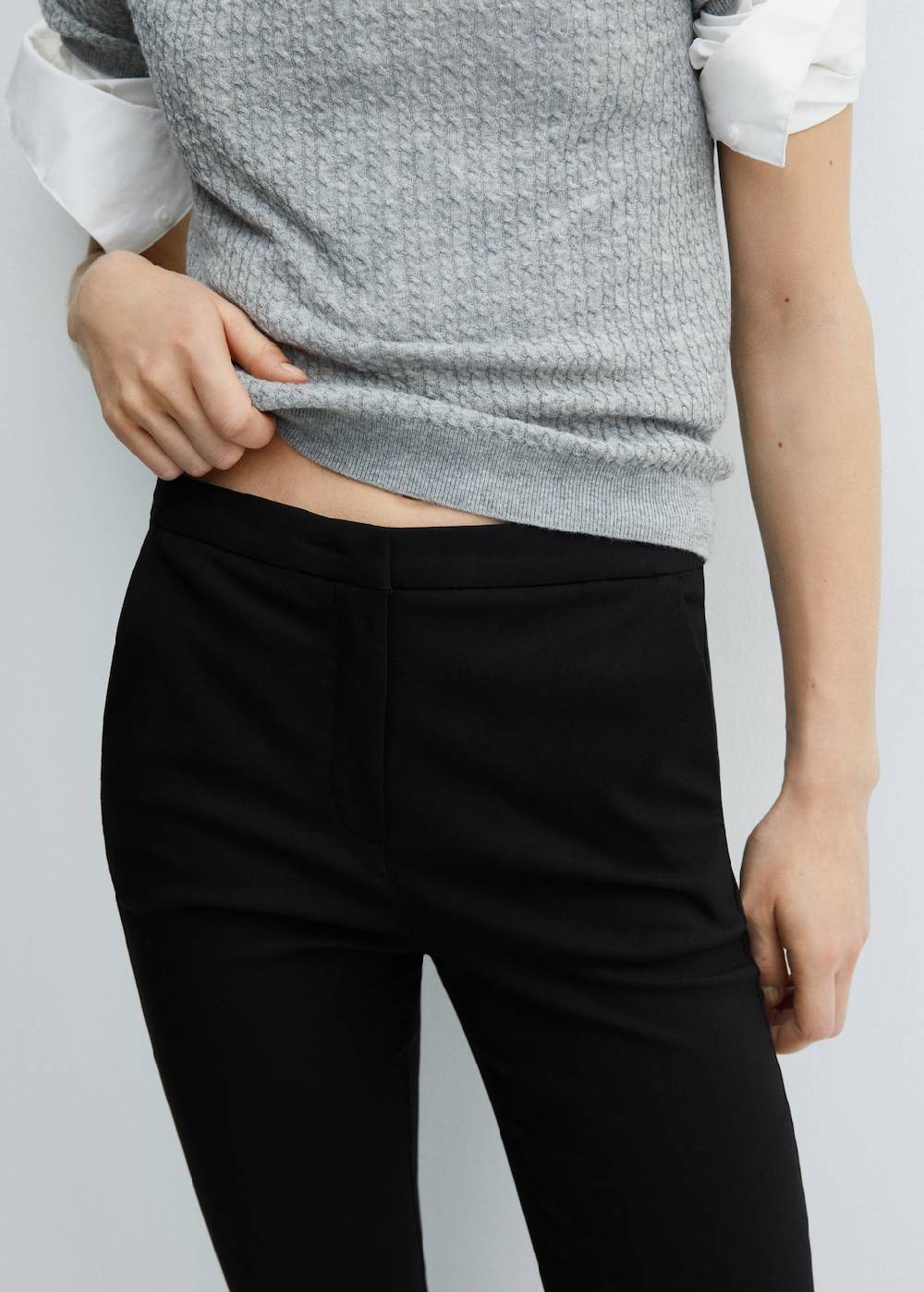 Mango Skinny Hose in 7/8-Länge Kostenloser Versand international