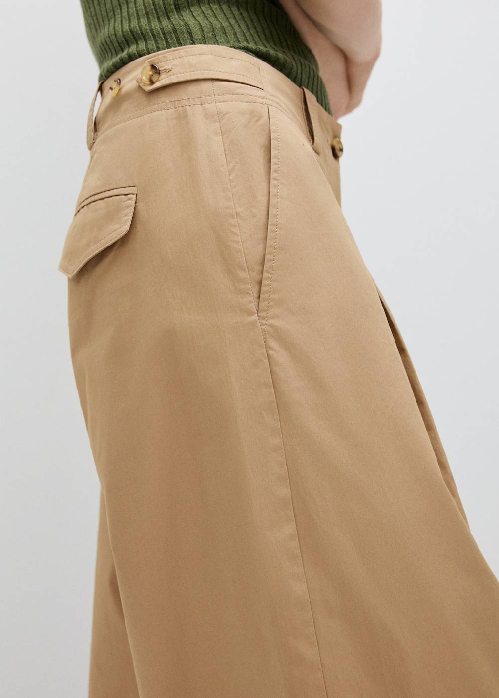 Mango Wideleg-Bundfaltenhose Speichern exportieren