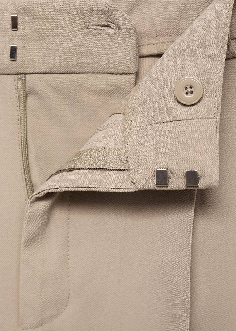 Mango Gerade Bundfaltenhose Auslauf