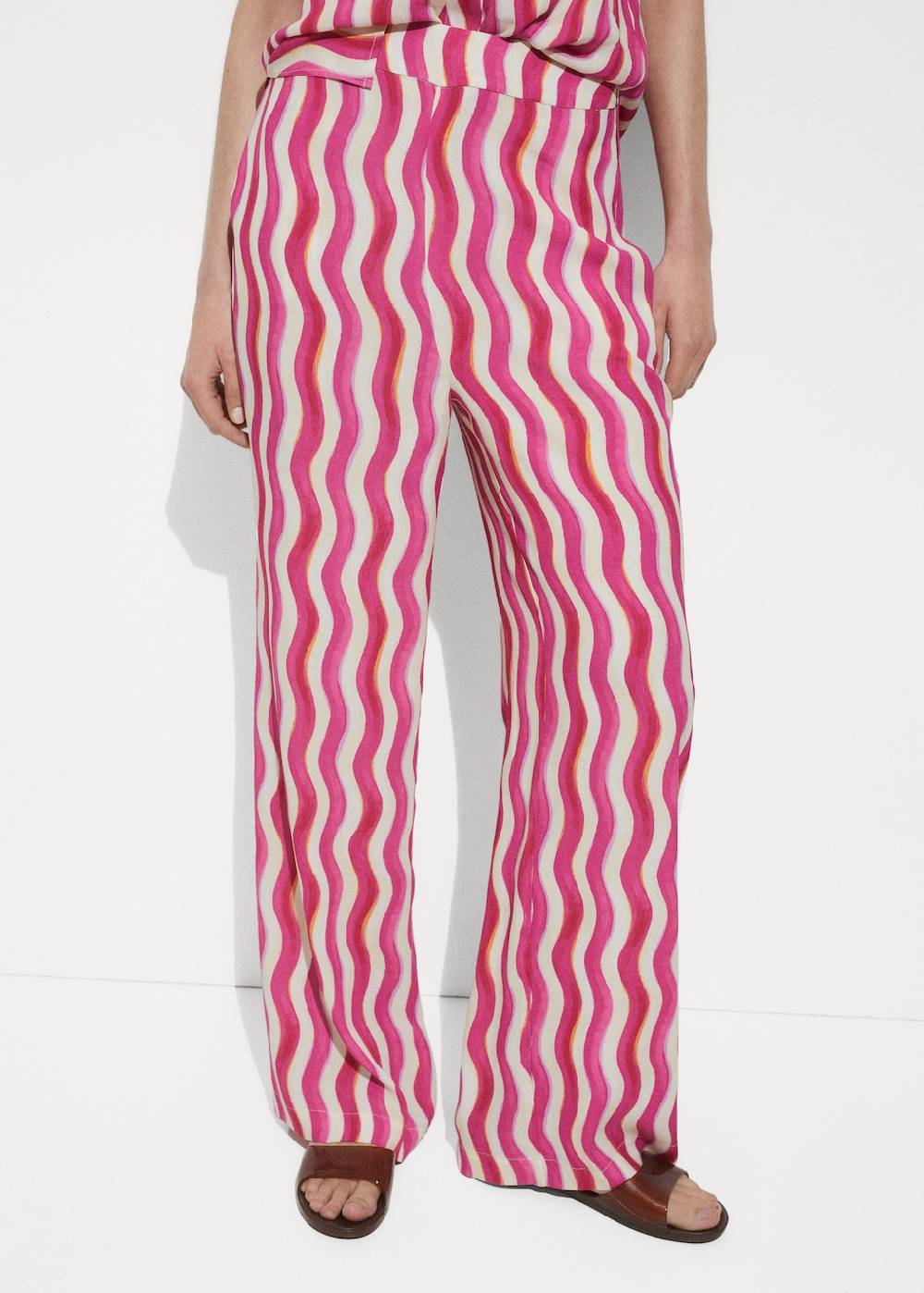 Mango Gemusterte Wideleg-Hose Limitierter Zeitrabatt