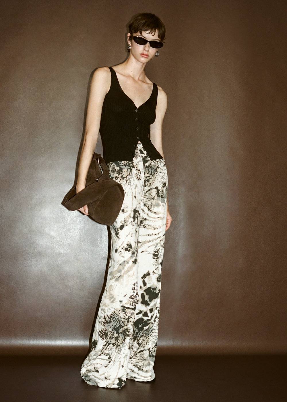 Mango Fließende Hose mit Animal-Print Flash Sale
