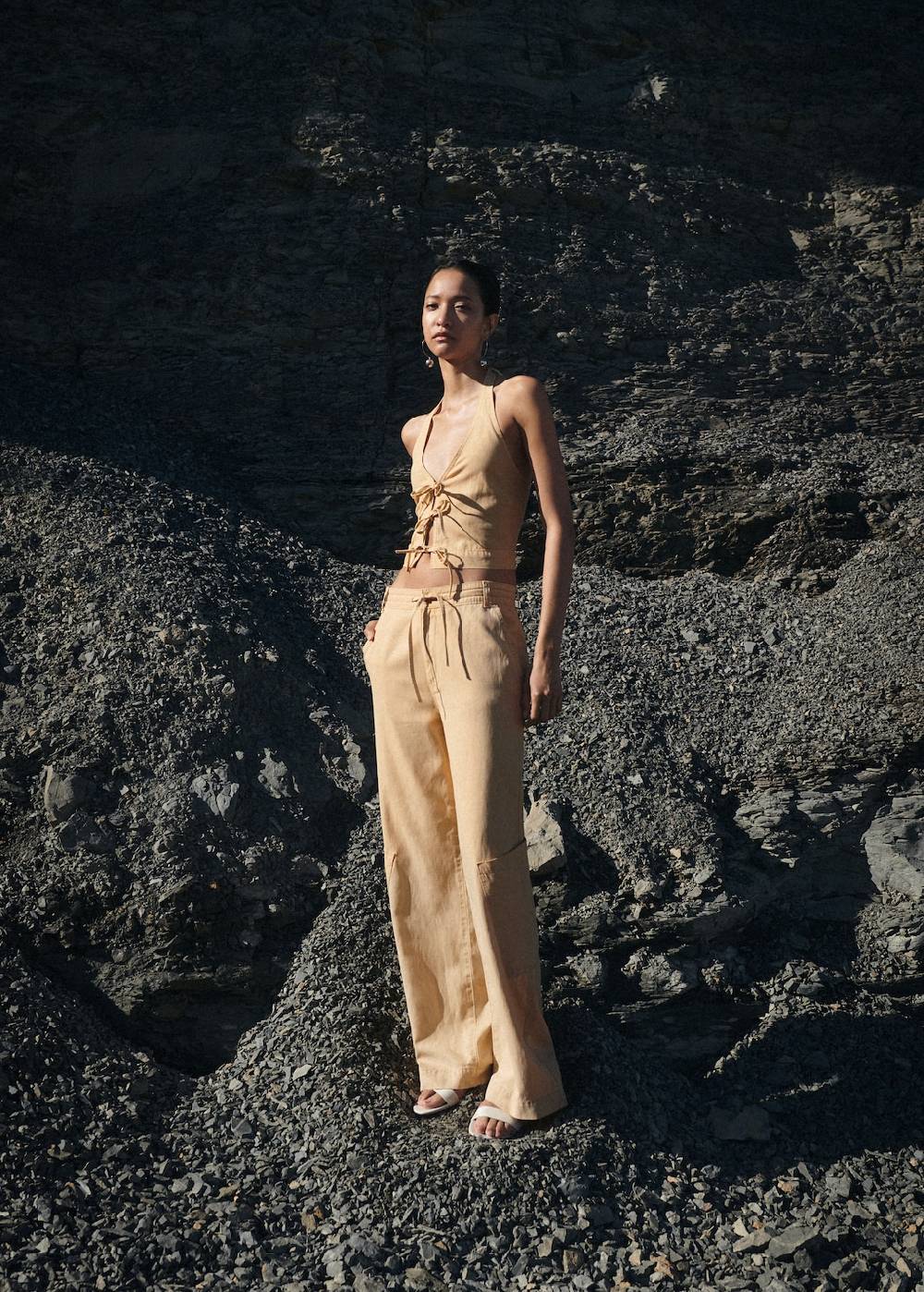 Mango Wideleg-Hose aus Lyocell Riesige Ersparnisse