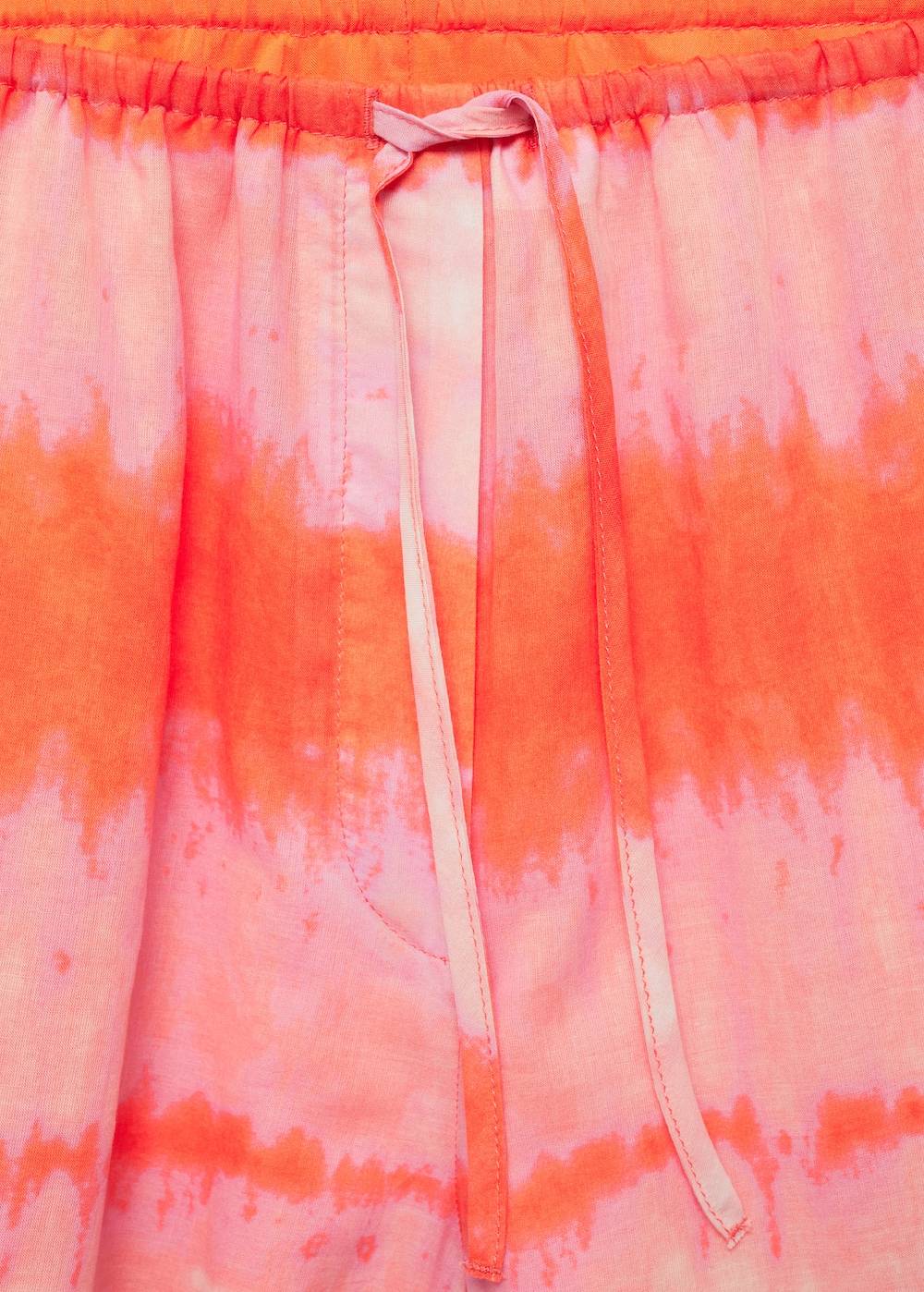 Mango Gemusterte Shorts mit Stretchbund Im Verkauf