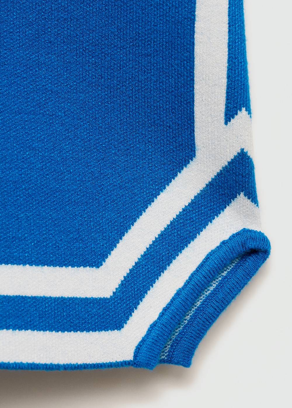 Mango Gestreifte Strickshorts VIP-Rabatte