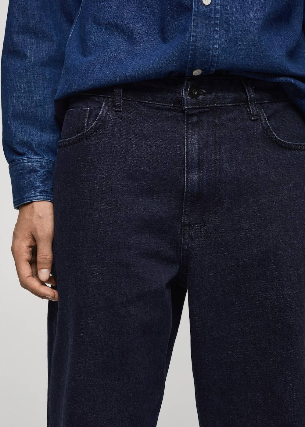 Mango Relaxed Fit-Jeans mit dunkler Waschung Hotsell