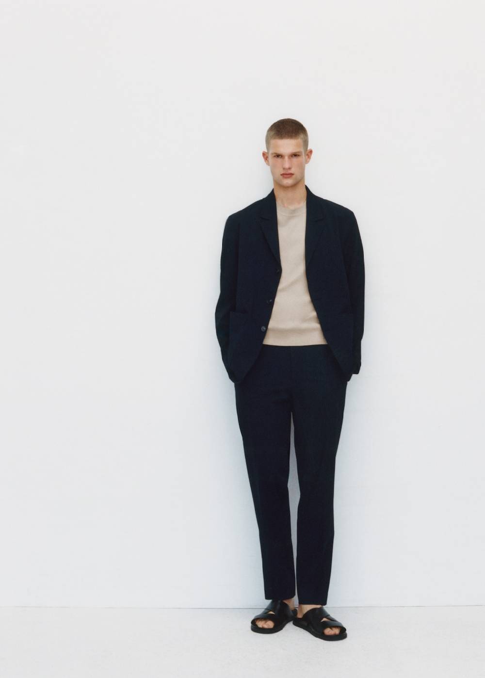 Mango Slim Fit-Anzugblazer mit Taschen im Angebot