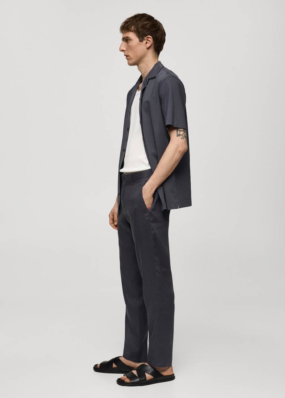 Mango Slim Fit-Hose aus 100 % Leinen Versandkostenfrei