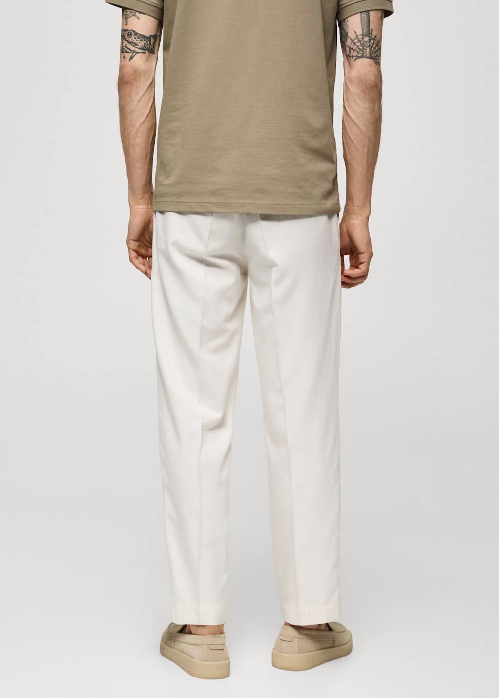 Mango Bundfaltenhose aus Lyocell mit Baumwolle JETZT KAUFEN