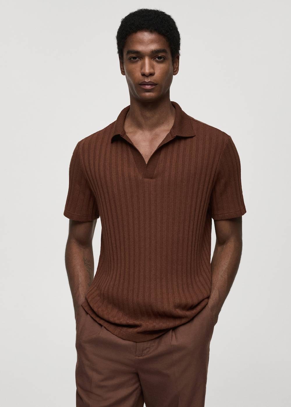 Mango Geripptes Regular-Fit-Poloshirt aus Baumwolle Fabrikverkauf