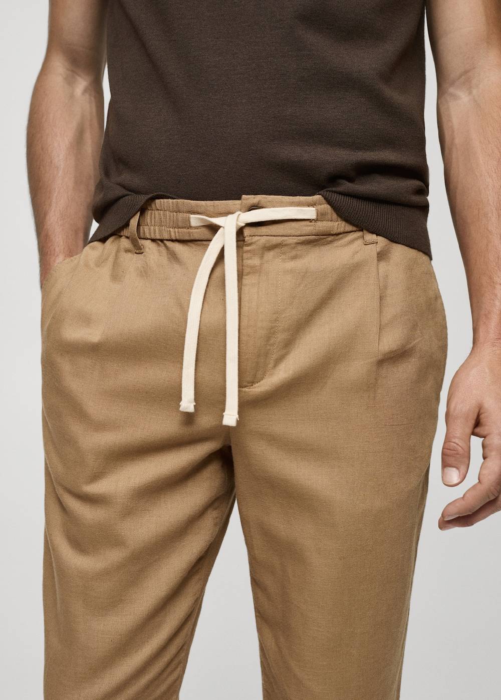 Mango Slim Fit-Leinenhose mit Kordel Begrenztes Angebot