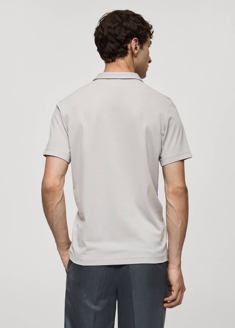 Mango Strukturiertes Slim-Fit-Poloshirt aus Baumwoll-Piqué Exklusivangebot