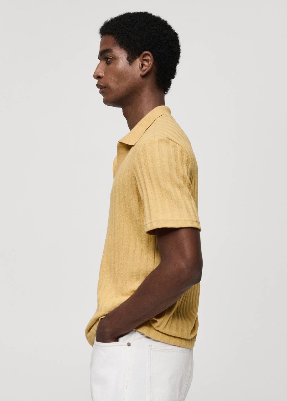Mango Geripptes Regular-Fit-Poloshirt aus Baumwolle Jubiläumsangebot