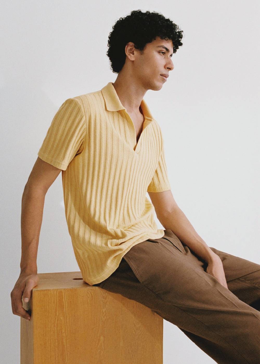 Mango Geripptes Regular-Fit-Poloshirt aus Baumwolle Jubiläumsangebot