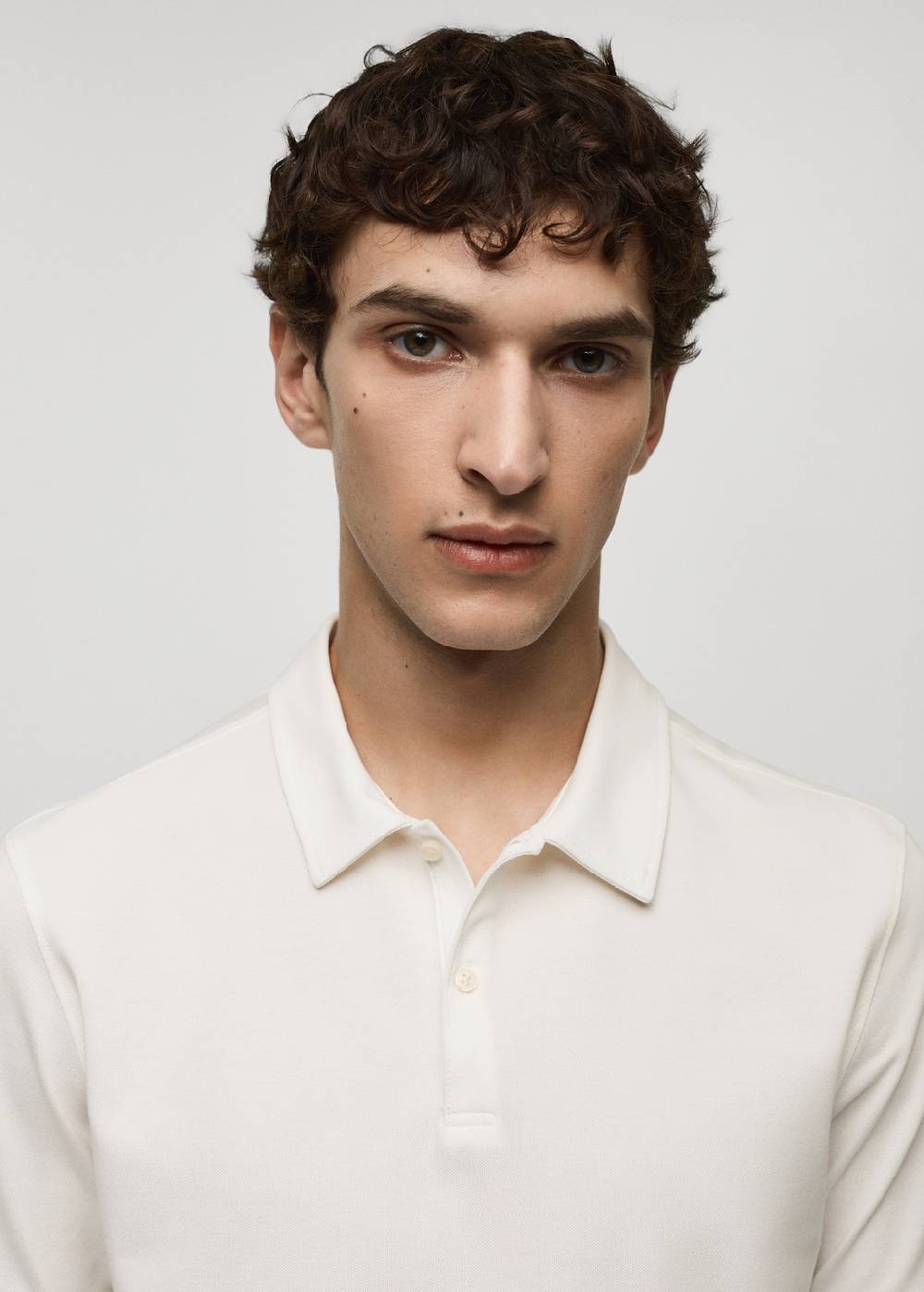 Mango Strukturiertes Slim-Fit-Poloshirt aus Baumwoll-Piqué Lagerräumung