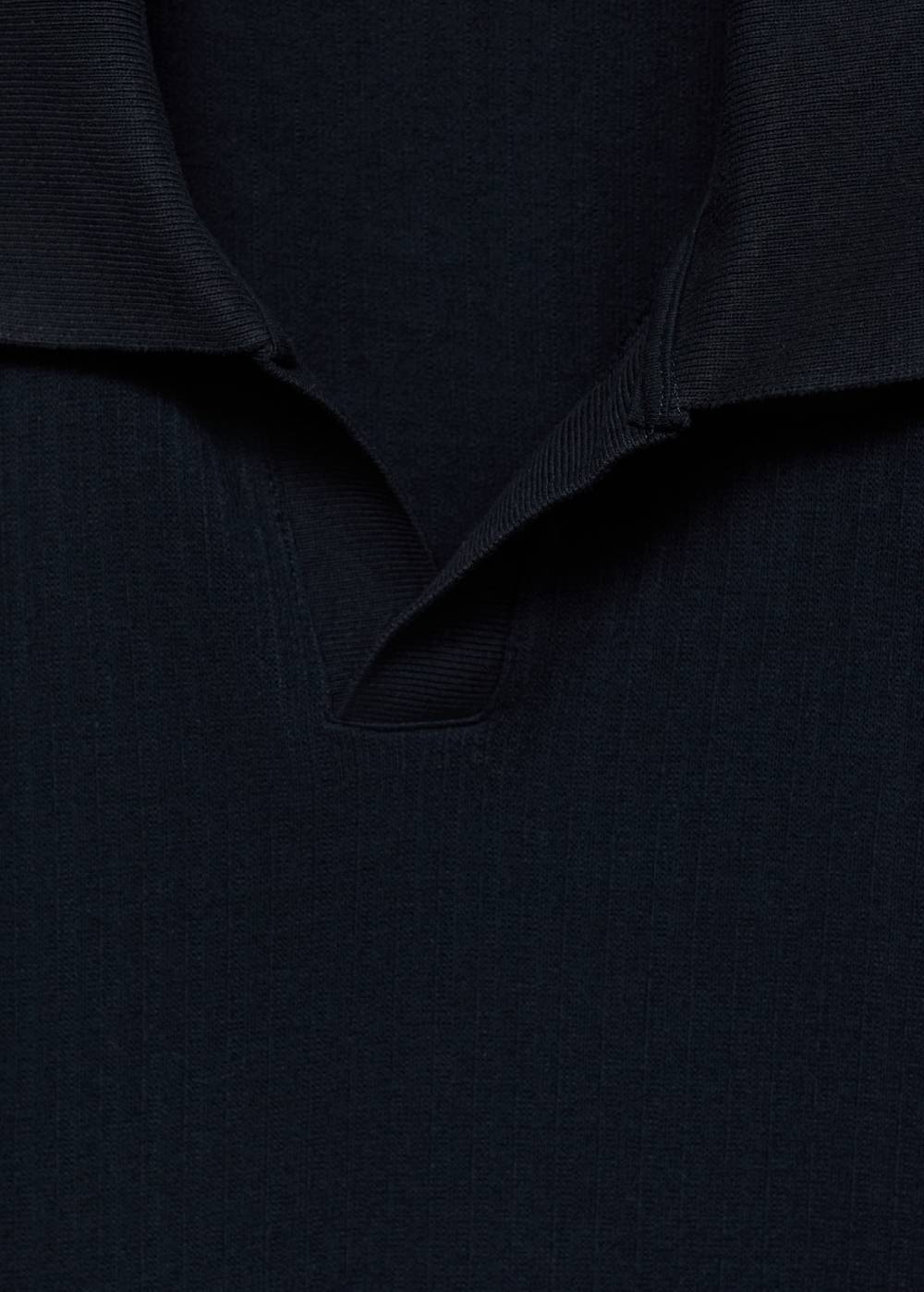 Mango Geripptes Regular-Fit-Poloshirt aus Baumwolle Exklusive Angebote