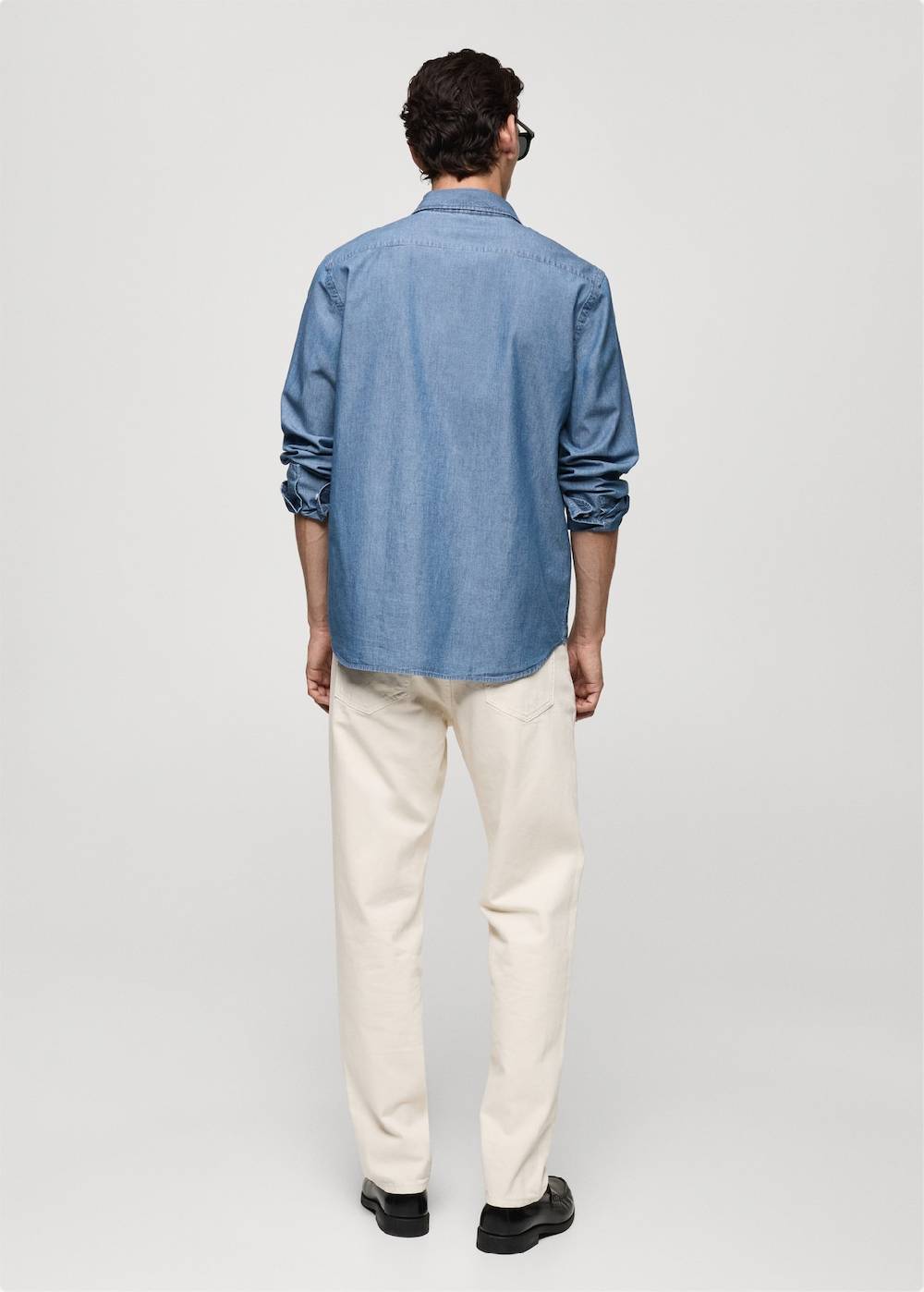 Mango Regular-Fit-Polohemd aus 100 % Baumwoll-Chambray 2025