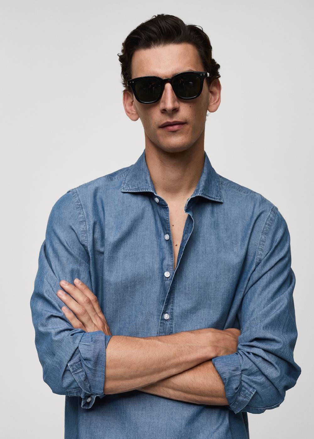 Mango Regular-Fit-Polohemd aus 100 % Baumwoll-Chambray 2025