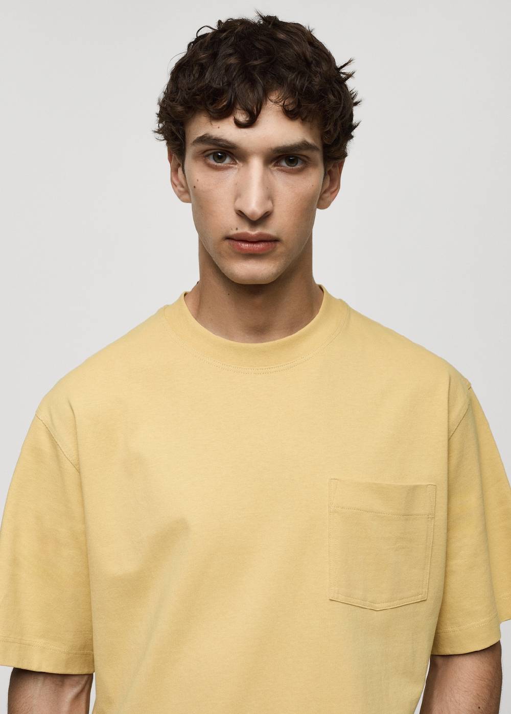 Mango T-Shirt aus 100 % Baumwolle mit Tasche Fabrikverkauf