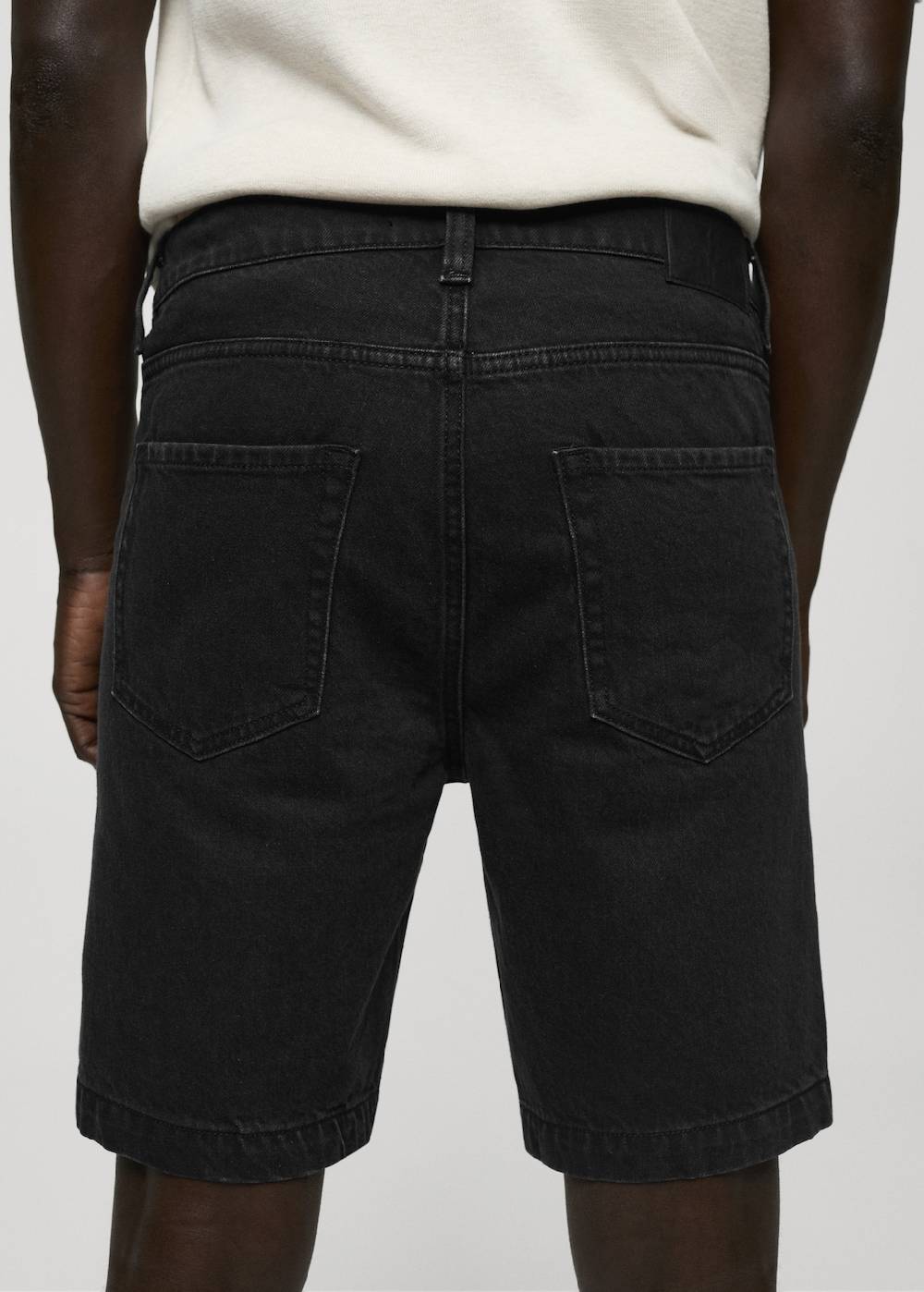 Mango Regular Fit-Bermudashorts aus Jeans Valentinstagsangebot