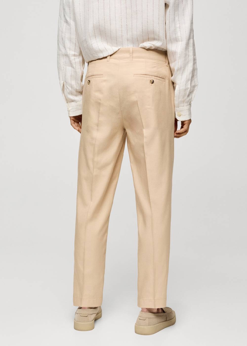 Mango Bundfaltenhose aus Lyocell mit Baumwolle Räumungsverkauf