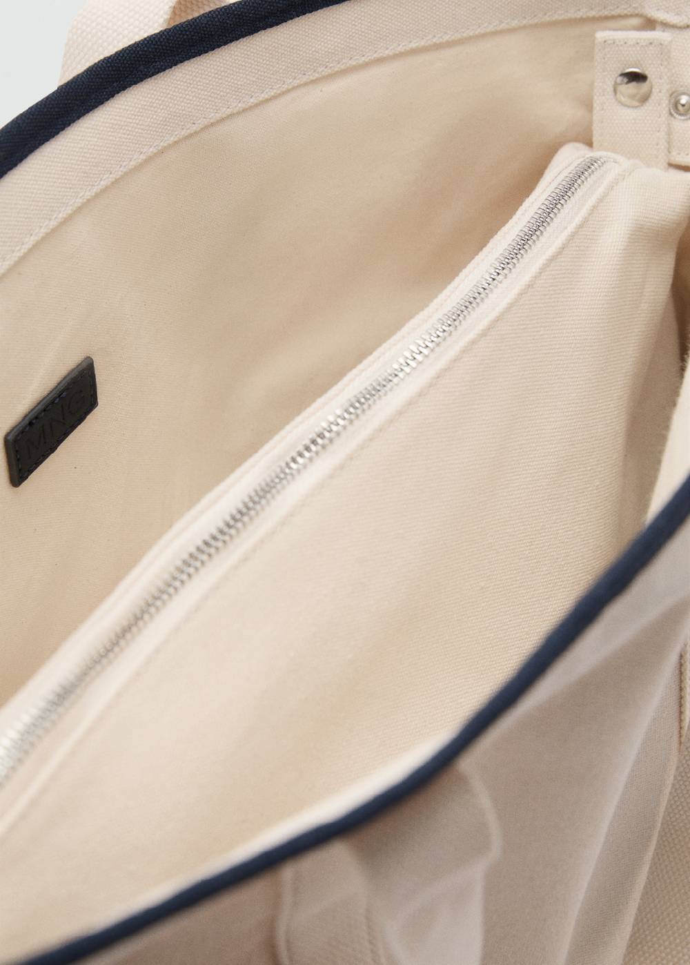 Mango Kontrastierende Tasche aus Canvas mit Baumwolle Im Verkauf