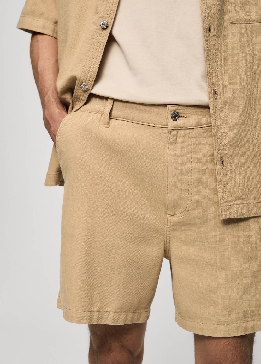 Mango Baumwoll-Bermudashorts mit Taschen im Angebot