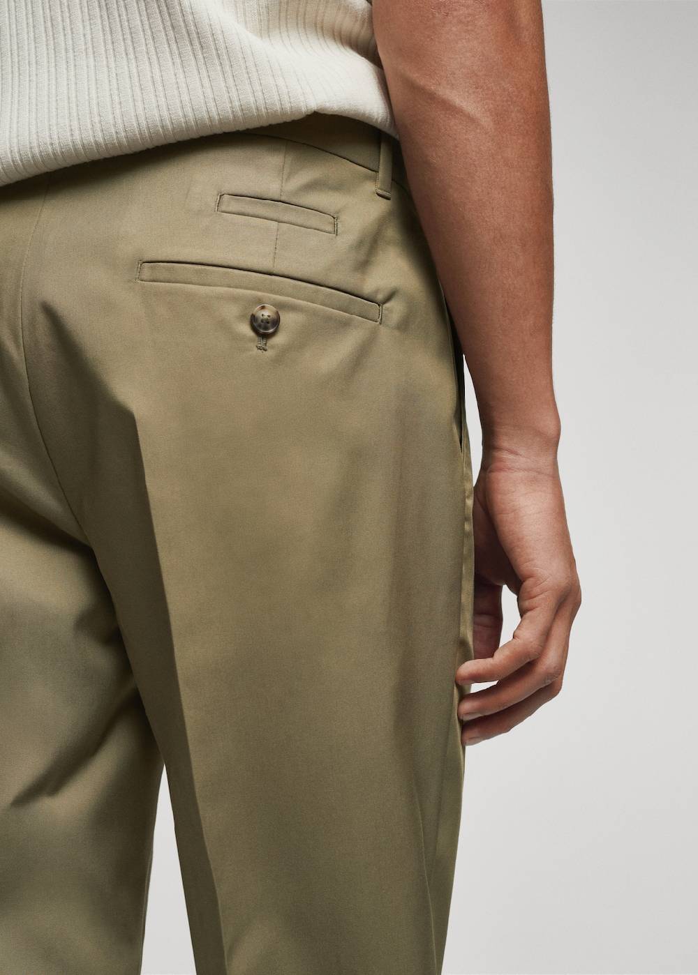 Mango Slim Fit-Hose aus Lyocell Blitzverkäufe