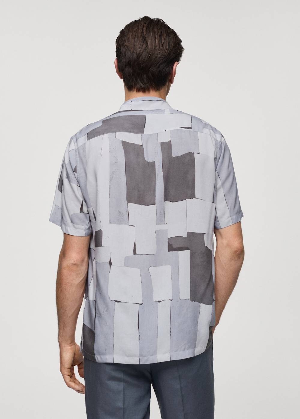 Mango Fließendes Regular Fit-Hemd mit Motiv Muttertagsangebot