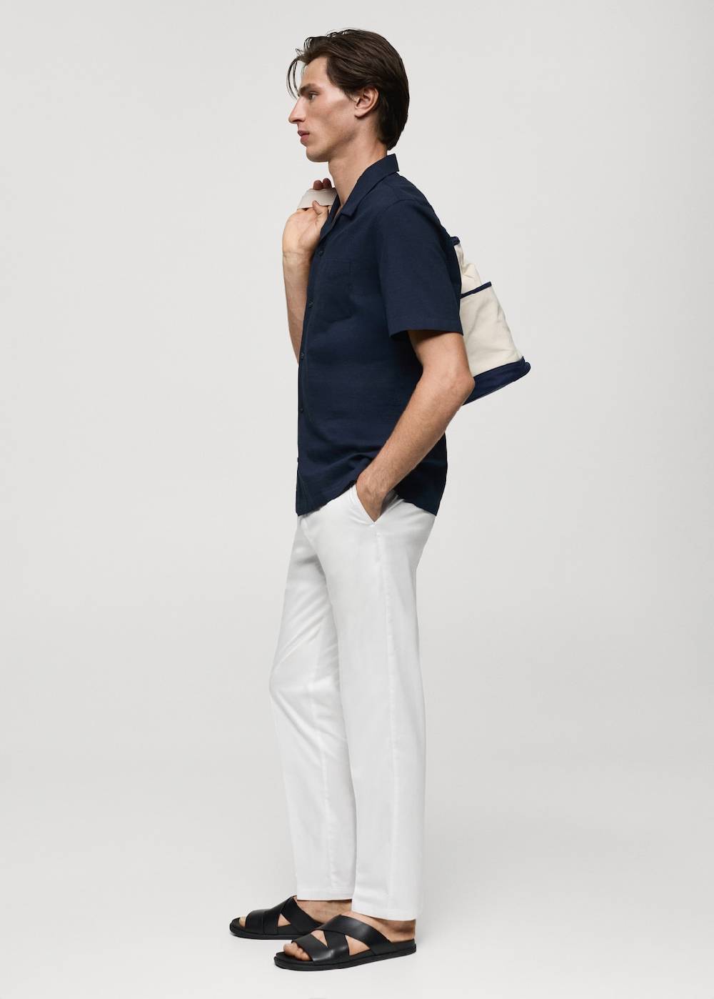 Mango Regular-Fit-Hemd aus 100 % Seersucker-Baumwolle Online Outlet