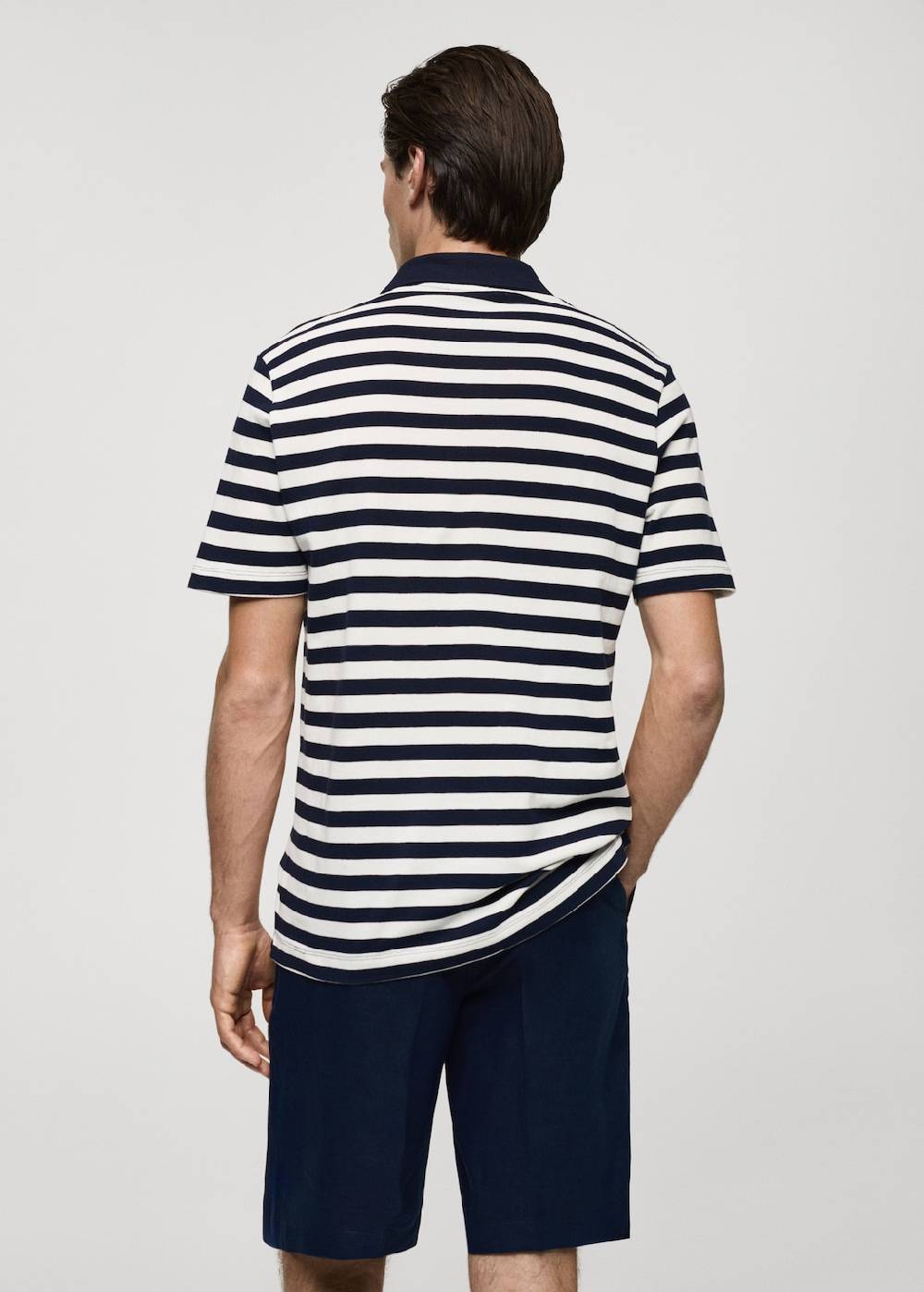 Mango Gestreiftes Regular-Fit-Poloshirt aus Baumwoll-Piqué Bestseller