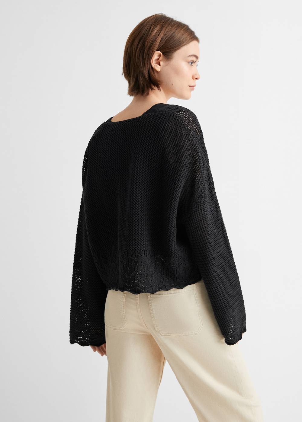 Mango Lochstrickpullover mit V-Ausschnitt Speichern exportieren